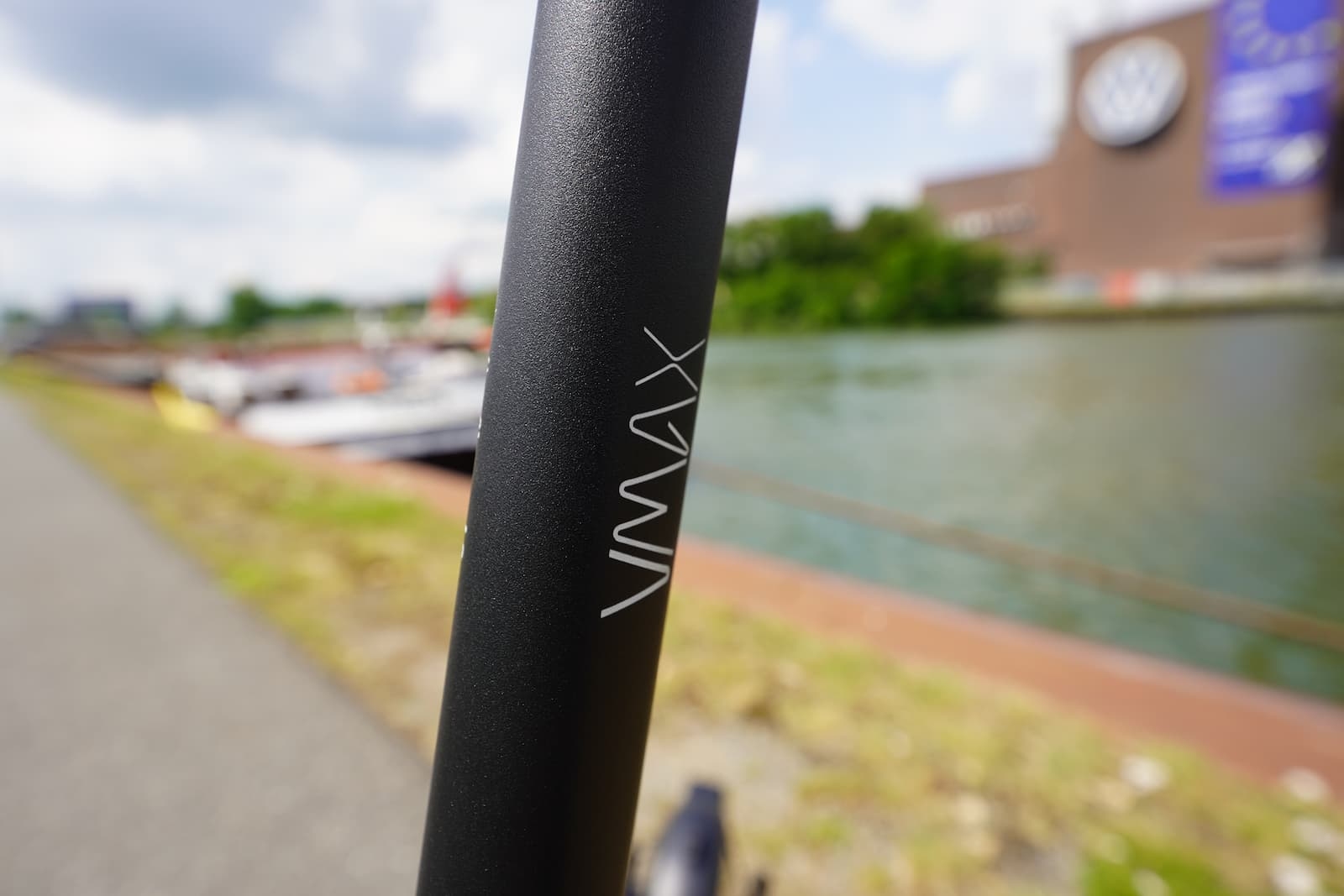 VMAX-VX2 mit schwarzer Lackierung